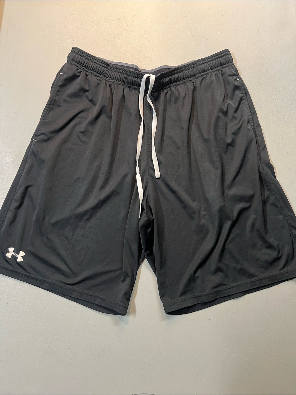 Under Armour Athletic Shorts Black Men’s Large Loose Fit